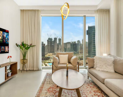 Luxury 2BR | Downtown Dubai | Pool, Gym & Parking
